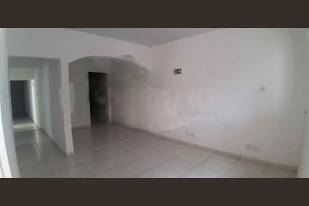 Casa à venda com 3 quartos, 130m² em Vila Santo Antônio, São Paulo
