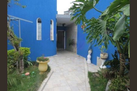 Casa à venda com 202m², 4 quartos e 4 vagas