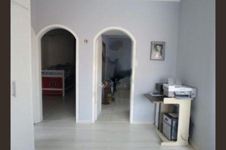 Casa à venda com 202m², 4 quartos e 4 vagas
