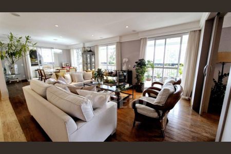 Apartamento à venda com 250m², 4 quartos e 5 vagas