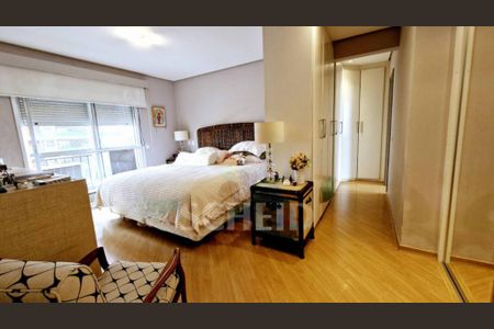 Apartamento à venda com 250m², 4 quartos e 5 vagas