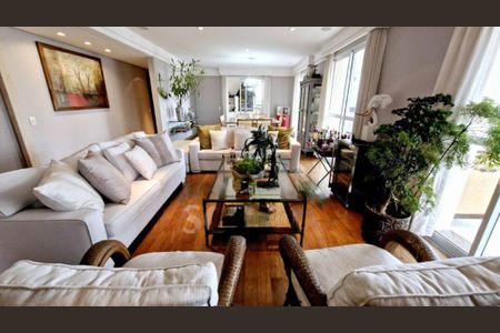 Apartamento à venda com 250m², 4 quartos e 5 vagas