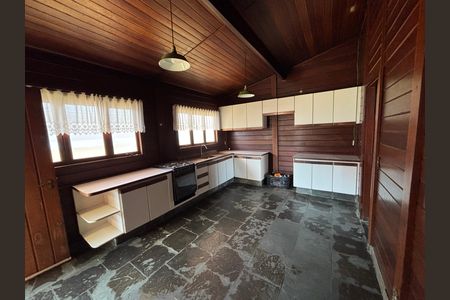 Casa para alugar com 173m², 5 quartos e 6 vagasCozinha
