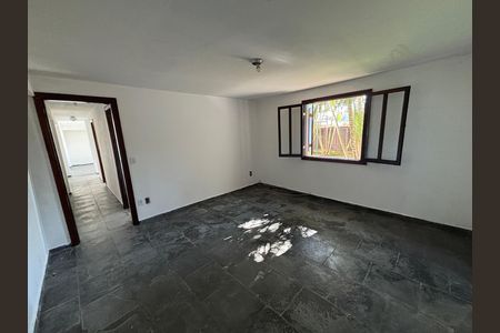 Casa para alugar com 173m², 5 quartos e 6 vagasQuarto 2 edícula 