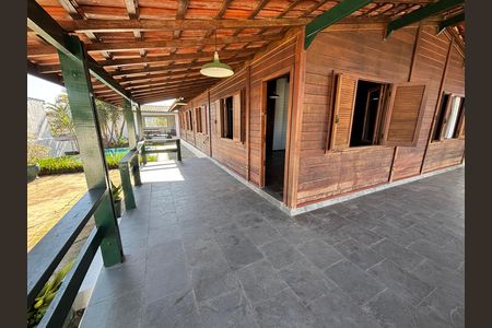 Casa para alugar com 173m², 5 quartos e 6 vagasVaranda 