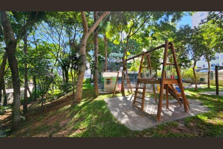 Apartamento à venda com 2 quartos, 50m² em Jardim Ubirajara, São Paulo