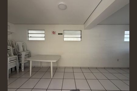 Apartamento para alugar com 53m², 2 quartos e 1 vagaÁrea comum - Salão de festas