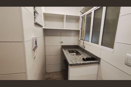 Apartamento para alugar com 1 quarto, 24m² em Jardim Bonfiglioli, São Paulo