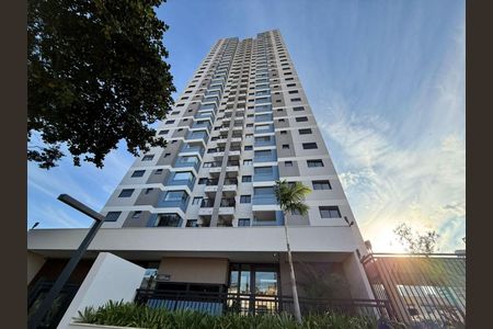 Apartamento para alugar com 105m², 3 quartos e 2 vagas