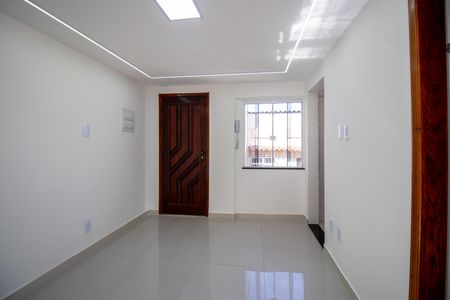 Sala de apartamento à venda com 2 quartos, 50m² em Irajá, Rio de Janeiro