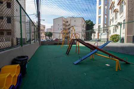 Apartamento à venda com 50m², 2 quartos e 1 vaga Apartamento à venda com 50m², 2 quartos e 1 vagaÁrea comum - Playground