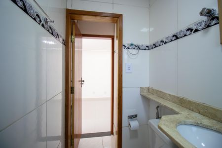 Apartamento à venda com 50m², 2 quartos e 1 vaga Apartamento à venda com 50m², 2 quartos e 1 vagaBanheiro