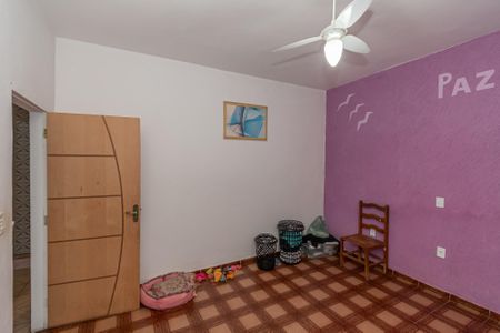 Casa à venda com 250m², 3 quartos e 4 vagas Casa à venda com 250m², 3 quartos e 4 vagasQuarto 1