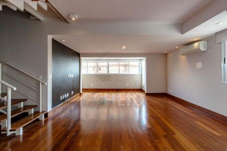 Apartamento à venda com 2 quartos, 180m² em Itaim Bibi, São Paulo