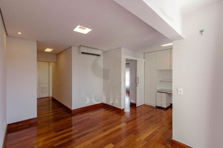 Apartamento à venda com 2 quartos, 180m² em Itaim Bibi, São Paulo