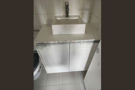 Apartamento à venda com 65m², 2 quartos e 1 vaga