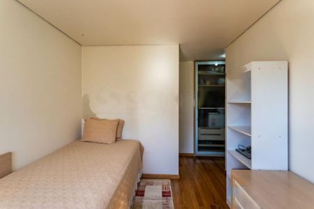 Apartamento à venda com 246m², 3 quartos e 4 vagas