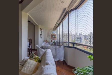 Apartamento à venda com 147m², 3 quartos e 2 vagas