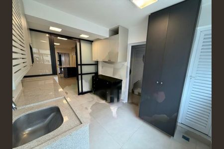 Apartamento à venda com 263m², 4 quartos e 2 vagas