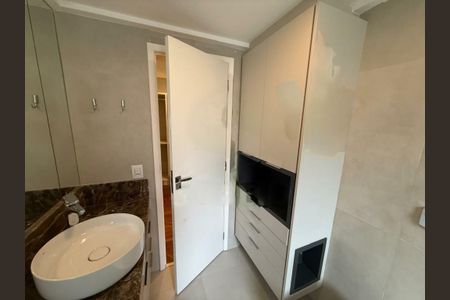 Apartamento à venda com 263m², 4 quartos e 2 vagas