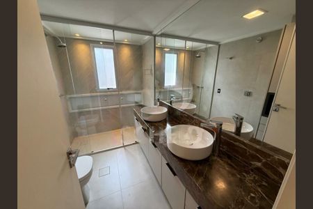 Apartamento à venda com 263m², 4 quartos e 2 vagas