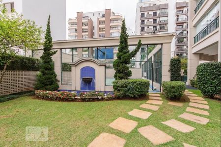 Apartamento para alugar com 197m², 3 quartos e 4 vagas Apartamento para alugar com 197m², 3 quartos e 4 vagasÁrea comum - Jardim