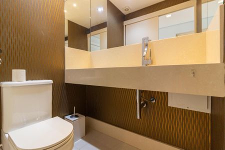 Apartamento para alugar com 197m², 3 quartos e 4 vagas Apartamento para alugar com 197m², 3 quartos e 4 vagasLavabo