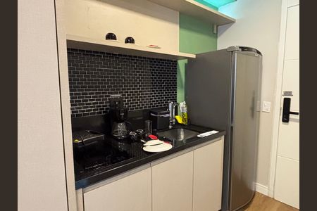 Studio à venda com 26m², 0 quarto e sem vaga Studio à venda com 26m², 0 quarto e sem vagaStudio