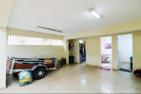 Casa à venda com 340m², 6 quartos e 4 vagasGaragem