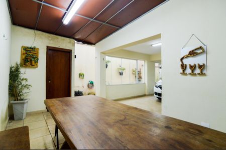 Casa à venda com 340m², 6 quartos e 4 vagasÁrea gourmet