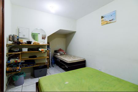 Casa à venda com 340m², 6 quartos e 4 vagasQuarto de hóspedes 