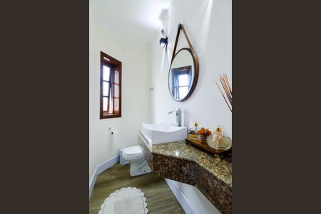 Casa à venda com 340m², 6 quartos e 4 vagasLavabo