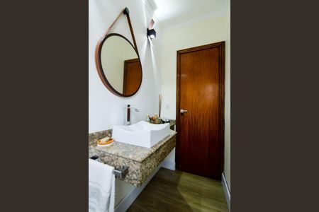 Casa à venda com 340m², 6 quartos e 4 vagasLavabo