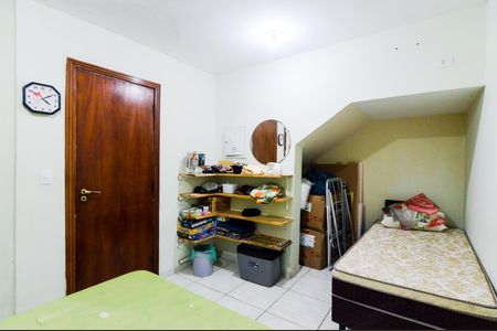 Casa à venda com 340m², 6 quartos e 4 vagasQuarto de hóspedes 