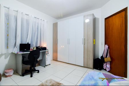 Casa à venda com 340m², 6 quartos e 4 vagasCasa 2 - Quarto 2