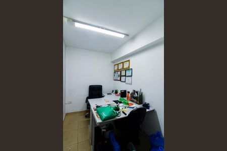 Casa à venda com 340m², 6 quartos e 4 vagasEscritório