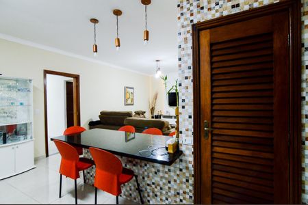 Casa à venda com 340m², 6 quartos e 4 vagasCasa 2 -Cozinha