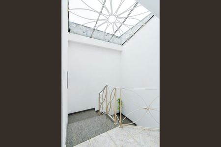 Casa à venda com 340m², 6 quartos e 4 vagasCorredor