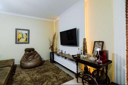 Casa à venda com 340m², 6 quartos e 4 vagasCasa 2 - Sala
