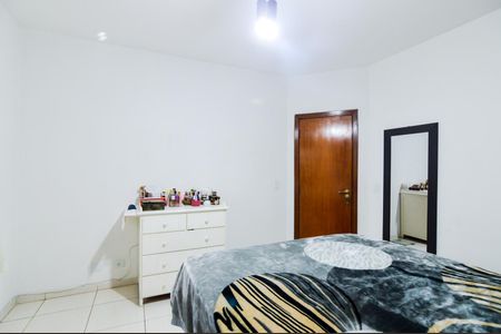 Casa à venda com 340m², 6 quartos e 4 vagasCasa 2 - Quarto 1