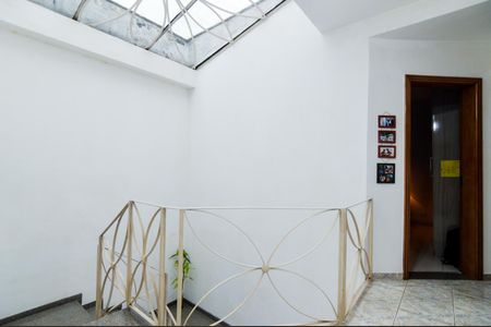 Casa à venda com 340m², 6 quartos e 4 vagasCorredor