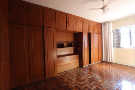 Suíte de casa para alugar com 3 quartos, 230m² em Vila Prudente, São Paulo