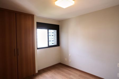 Apartamento para alugar com 107m², 3 quartos e 2 vagas Apartamento para alugar com 107m², 3 quartos e 2 vagasSuíte