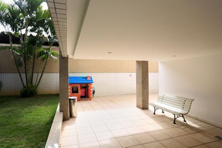 Apartamento para alugar com 107m², 3 quartos e 2 vagas Apartamento para alugar com 107m², 3 quartos e 2 vagasÁrea comum