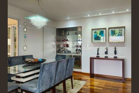 Apartamento à venda com 181m², 4 quartos e sem vaga
