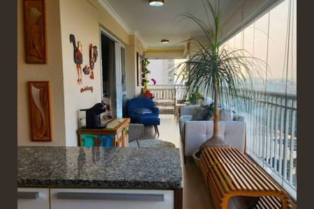 Apartamento à venda com 181m², 4 quartos e sem vaga