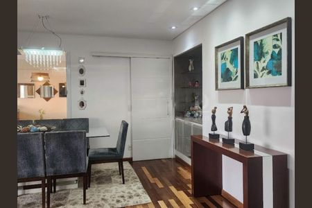 Apartamento à venda com 181m², 4 quartos e sem vaga