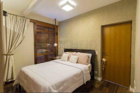 Casa à venda com 2 quartos, 140m² em Indianópolis, São Paulo