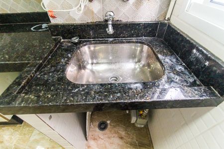 Apartamento à venda com 44m², 2 quartos e sem vaga Apartamento à venda com 44m², 2 quartos e sem vagaCozinha e Área de Serviço