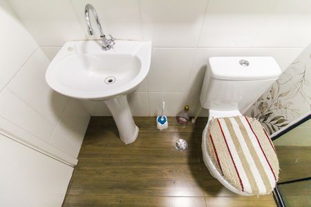 Apartamento à venda com 44m², 2 quartos e sem vaga Apartamento à venda com 44m², 2 quartos e sem vagaBanheiro